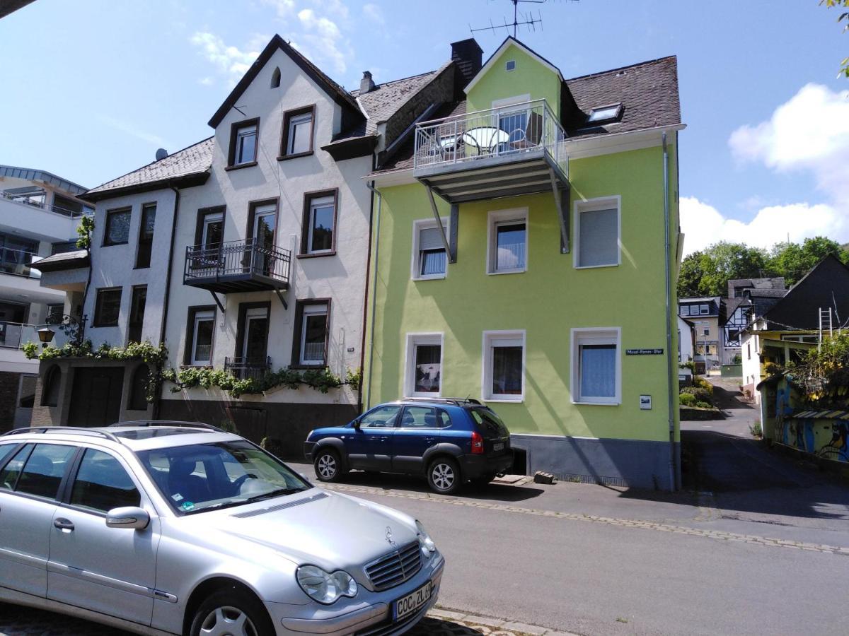 Haus Margarete Apartment Zell an der Mosel Exterior foto